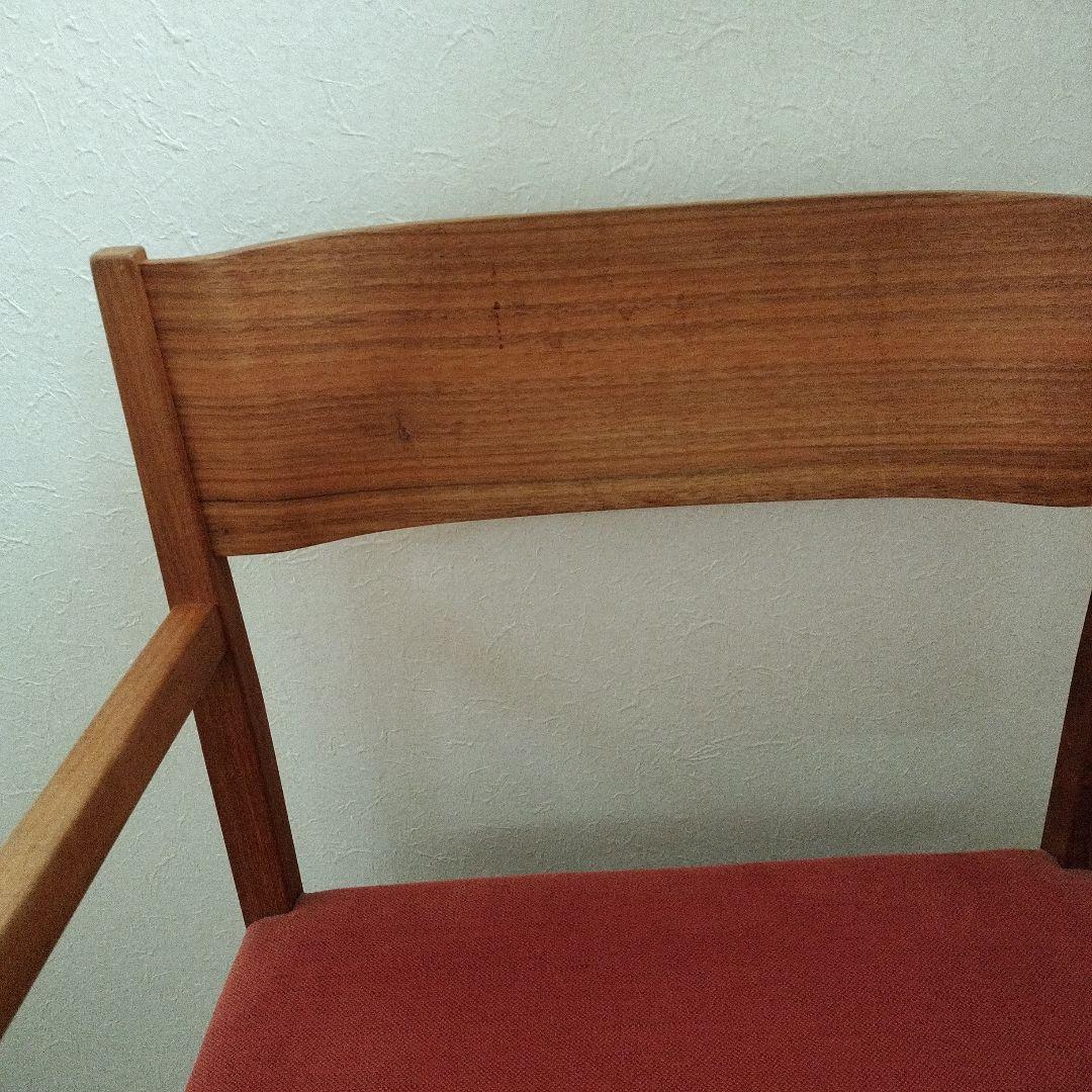 阿久津宏　木製アームチェア