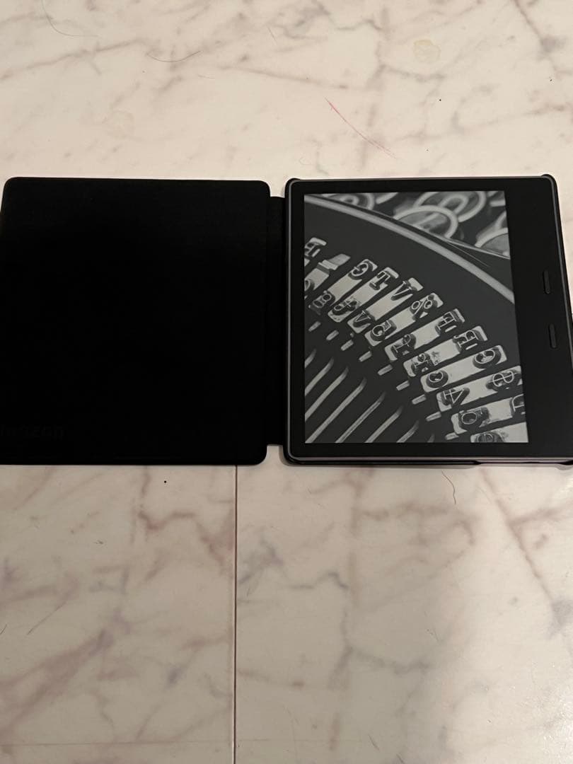 K【動作確認済】Kindle Oasis第10世代 本体 S8IN4E 32G
