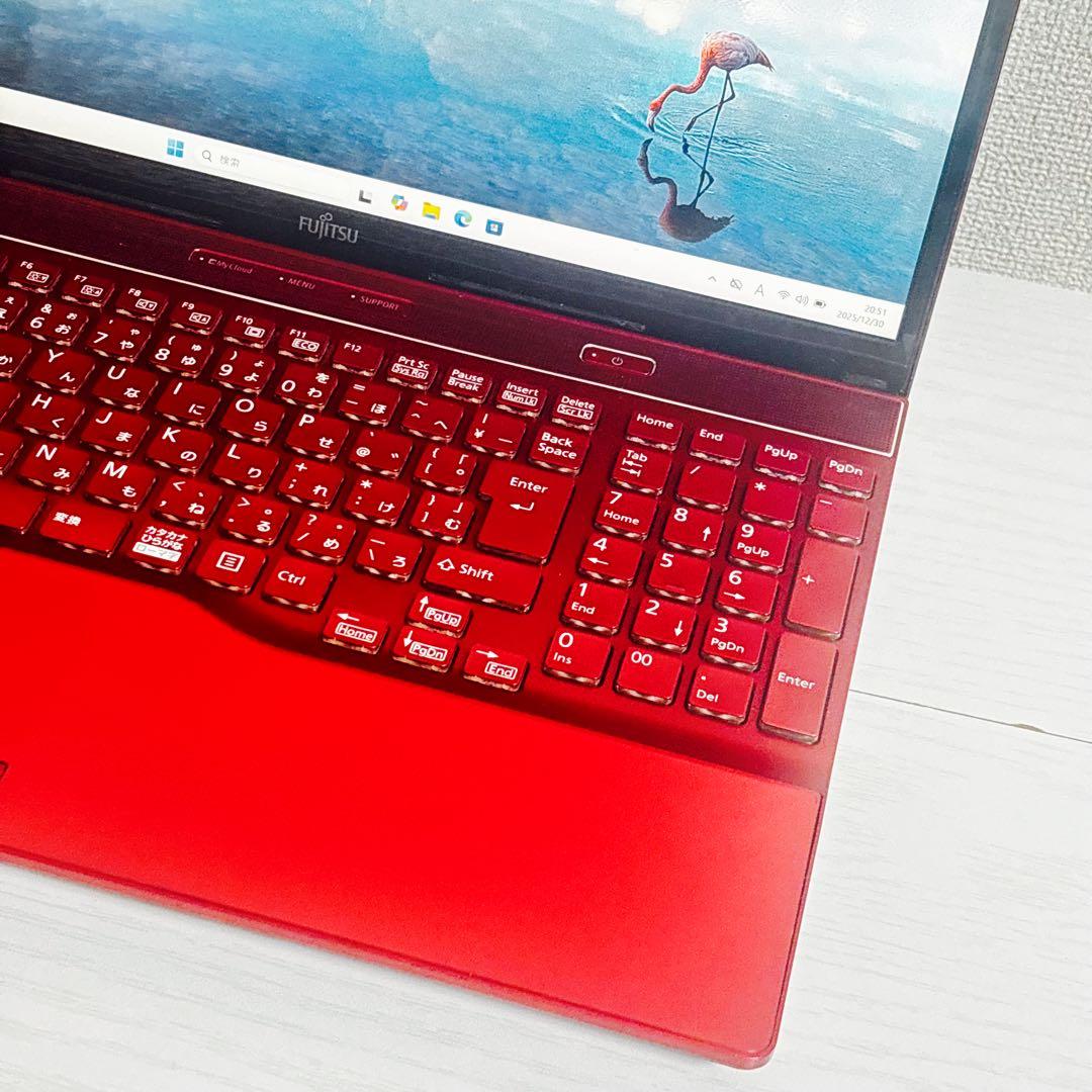 8世代 Core i7 16GB Windows11 Officeノートパソコン