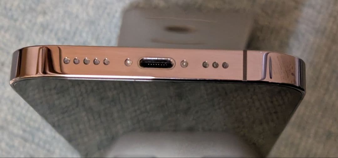 【美品】Apple iPhone 14 Pro 256GB SIMフリー