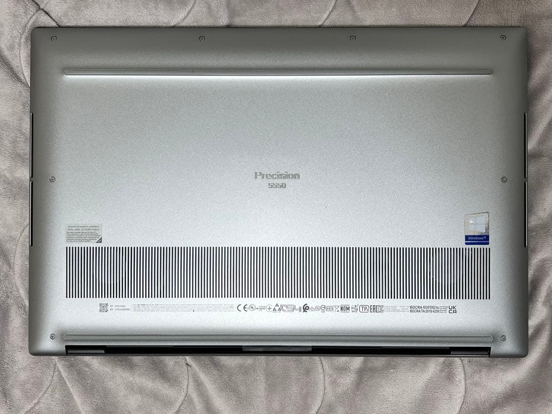 DELL Precision 5550 i7 PCワークステーション