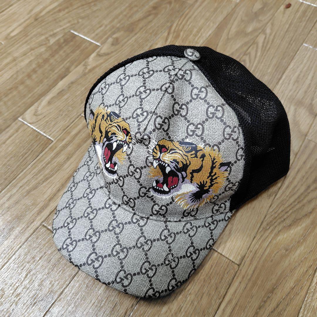 GUCCI トラ刺繍 ベースボールキャップ