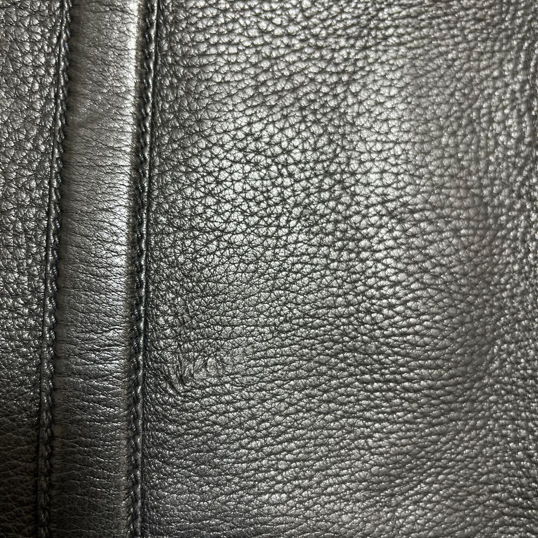 PRADA メンズ レザートートバッグ