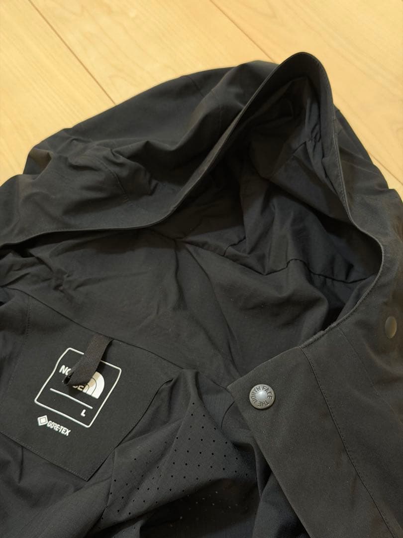 美品 国内正規品 ノースフェイス マウンテンジャケットNP61800 Lサイズ