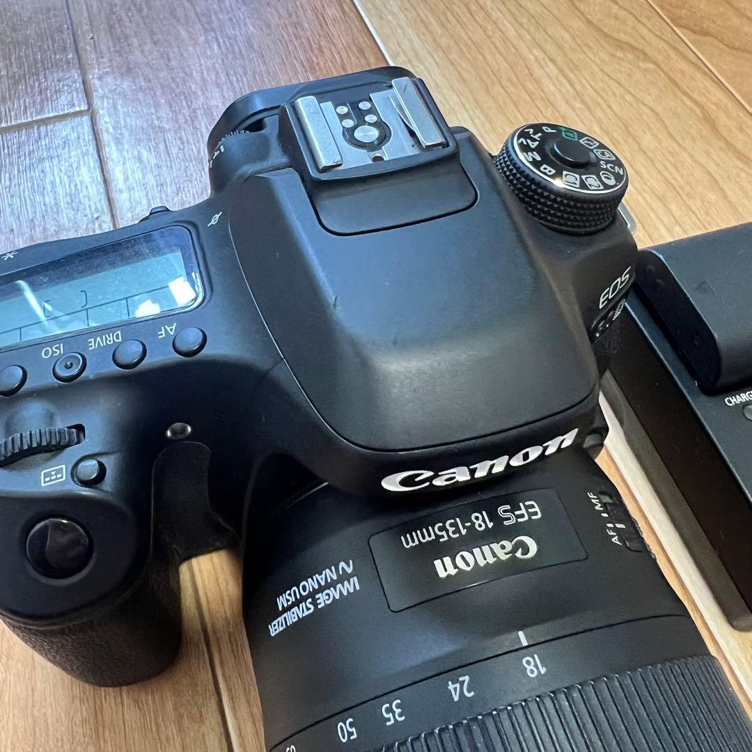 Canon EOS 80D デジタル一眼レフ 本体