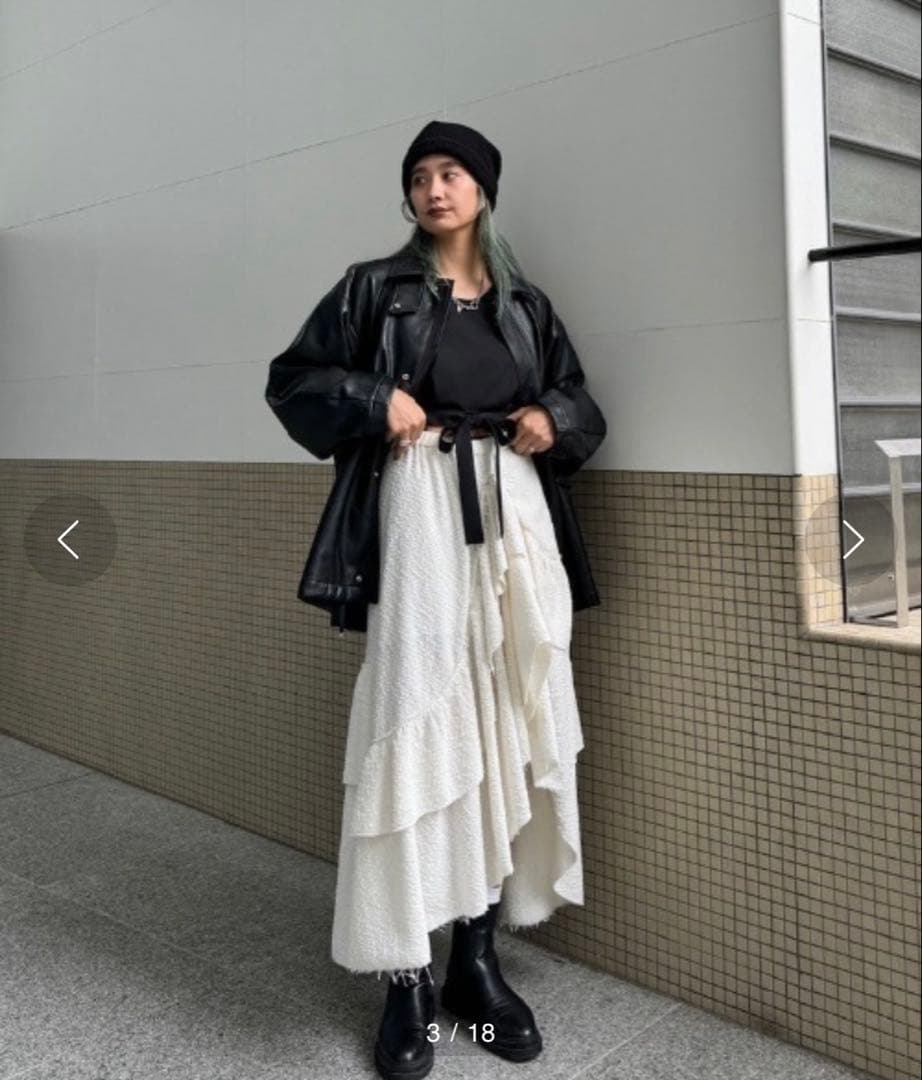 値下げ　Ameri UND OVER SLIT RUFFLE SKIRT S