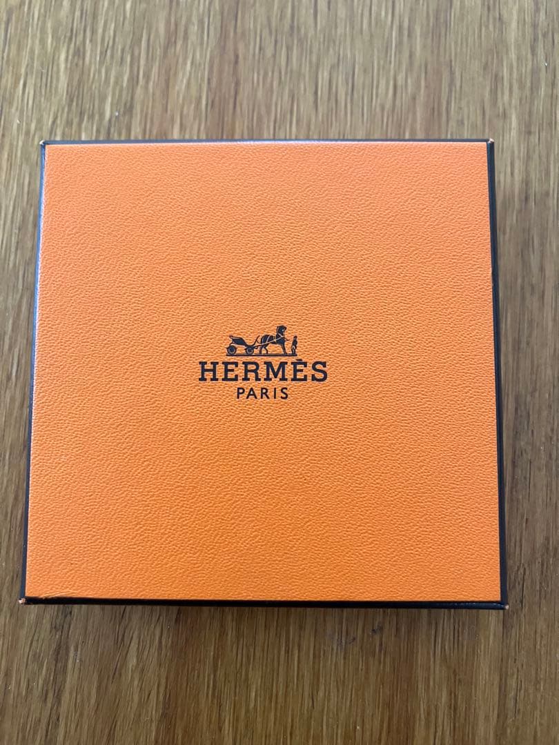HERMES エルメス セリエ ピンブローチ ゴールドカラー 未使用保管品