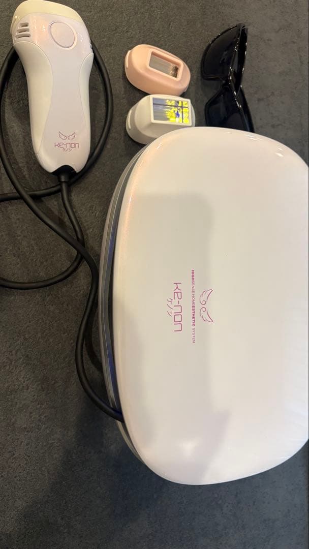 ケノン　K-201 脱毛器 10段階設定 サングラス付き