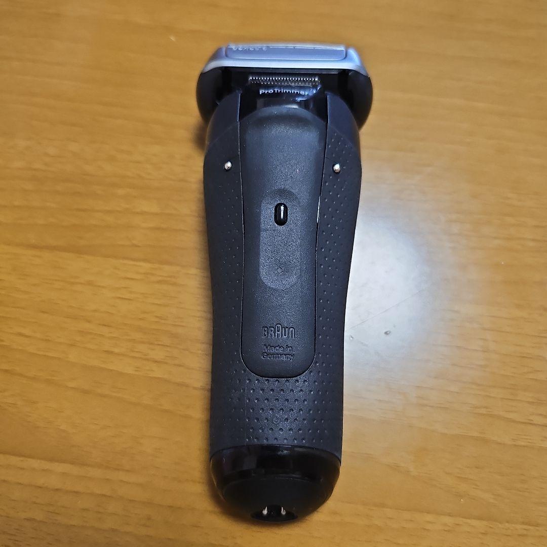 【お得価格】Braun シェーバー シリーズ8