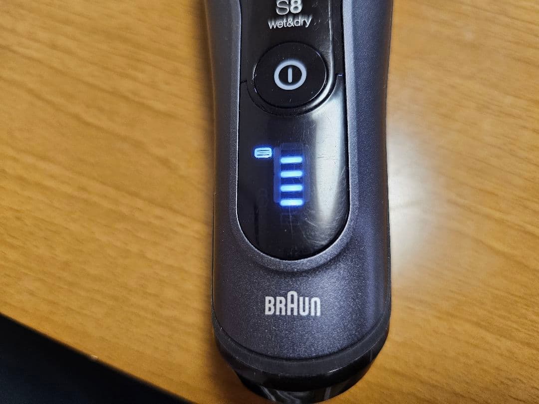 【お得価格】Braun シェーバー シリーズ8