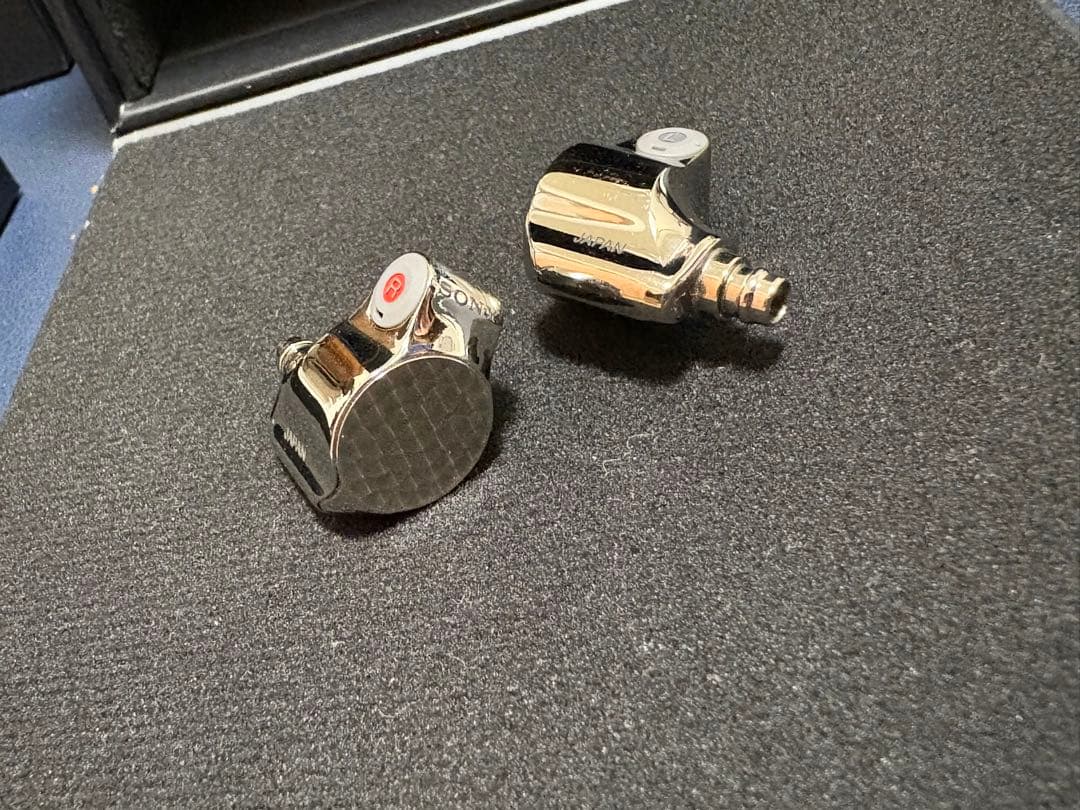 イヤホン SONY IER-Z1R