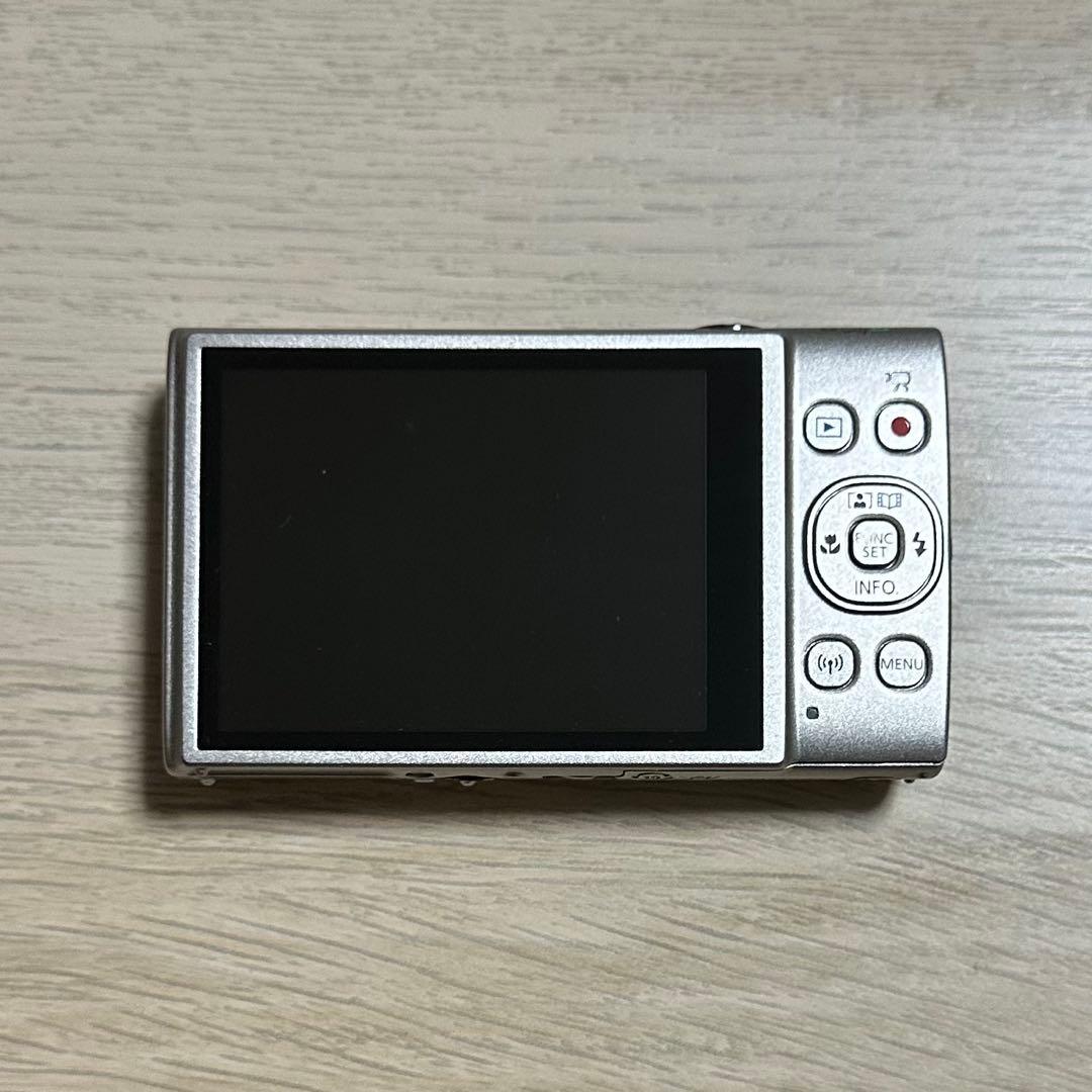 Canon コンパクトデジタルカメラ IXY 650 シルバー