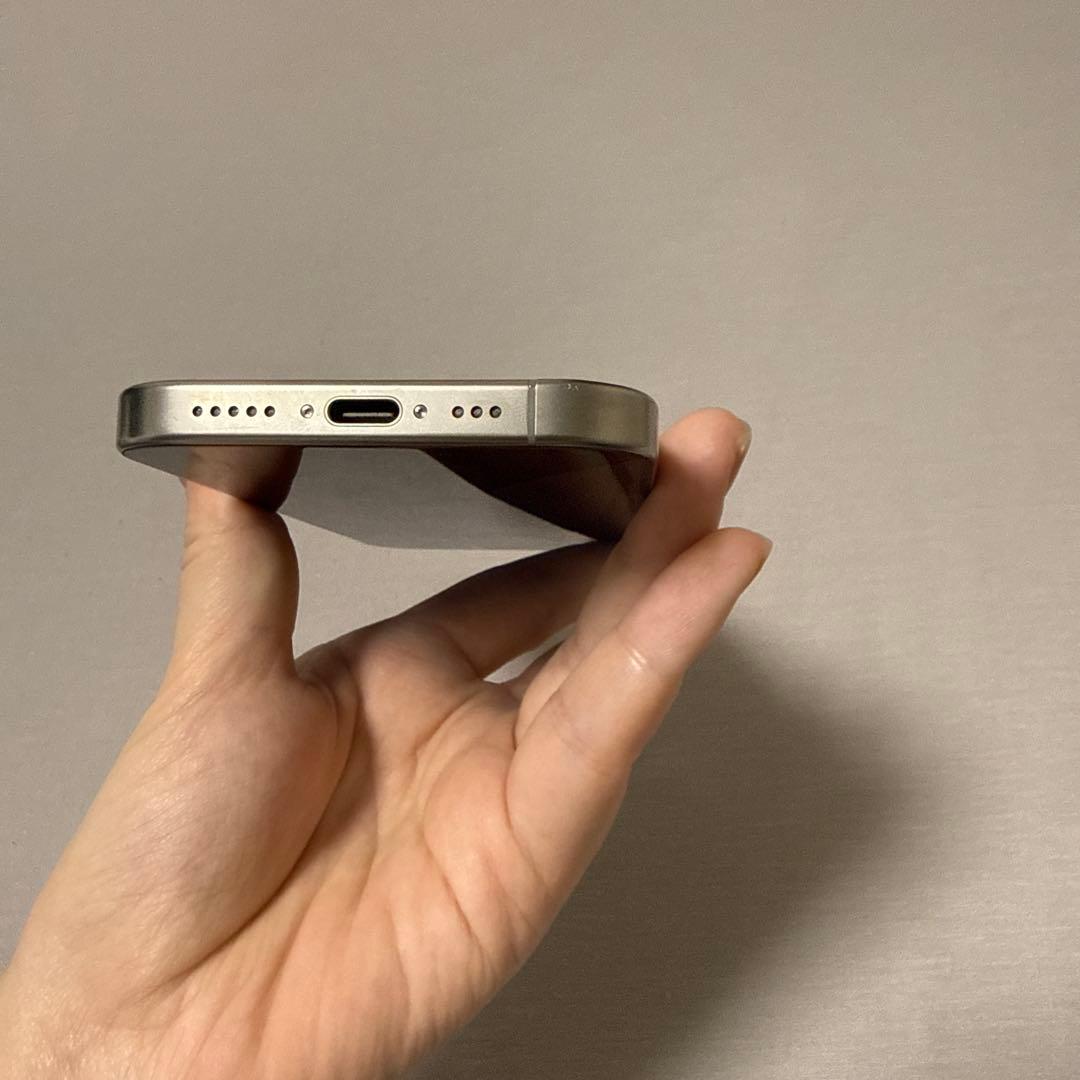 iPhone16pro 256GB SIMフリー バッテリー100%値下げ不可