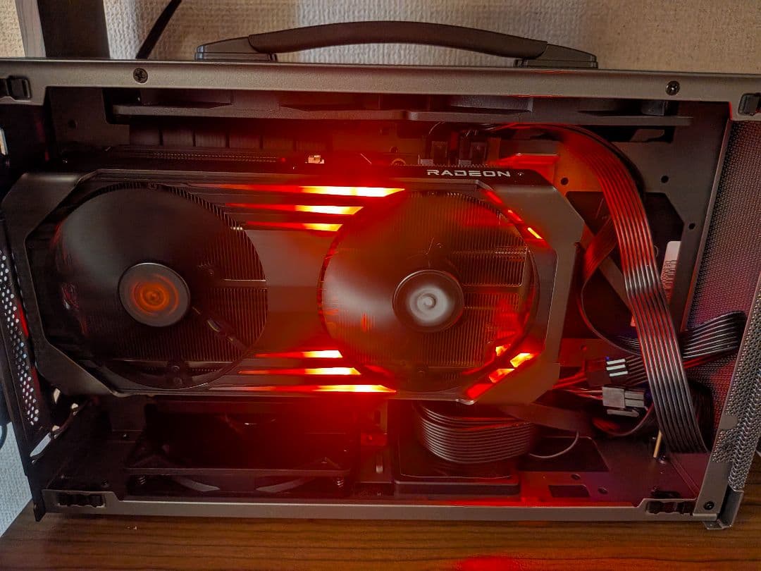 グラフィックボード・グラボ・ビデオカード PowerColor ReD DeViL RX 6600XT 8GB