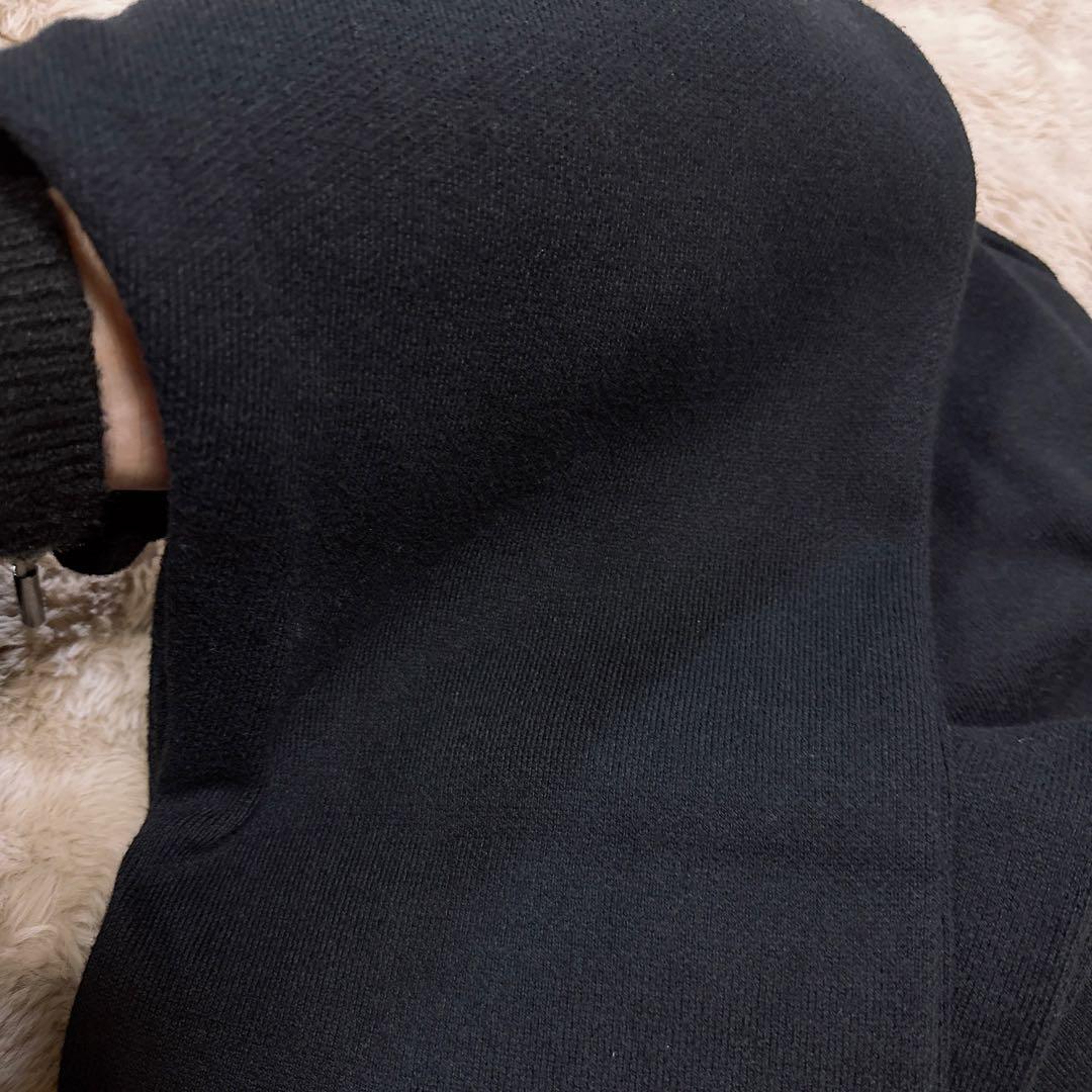 1PIU1UGUALE3 RELAX リブロゴ ニットセットアップ