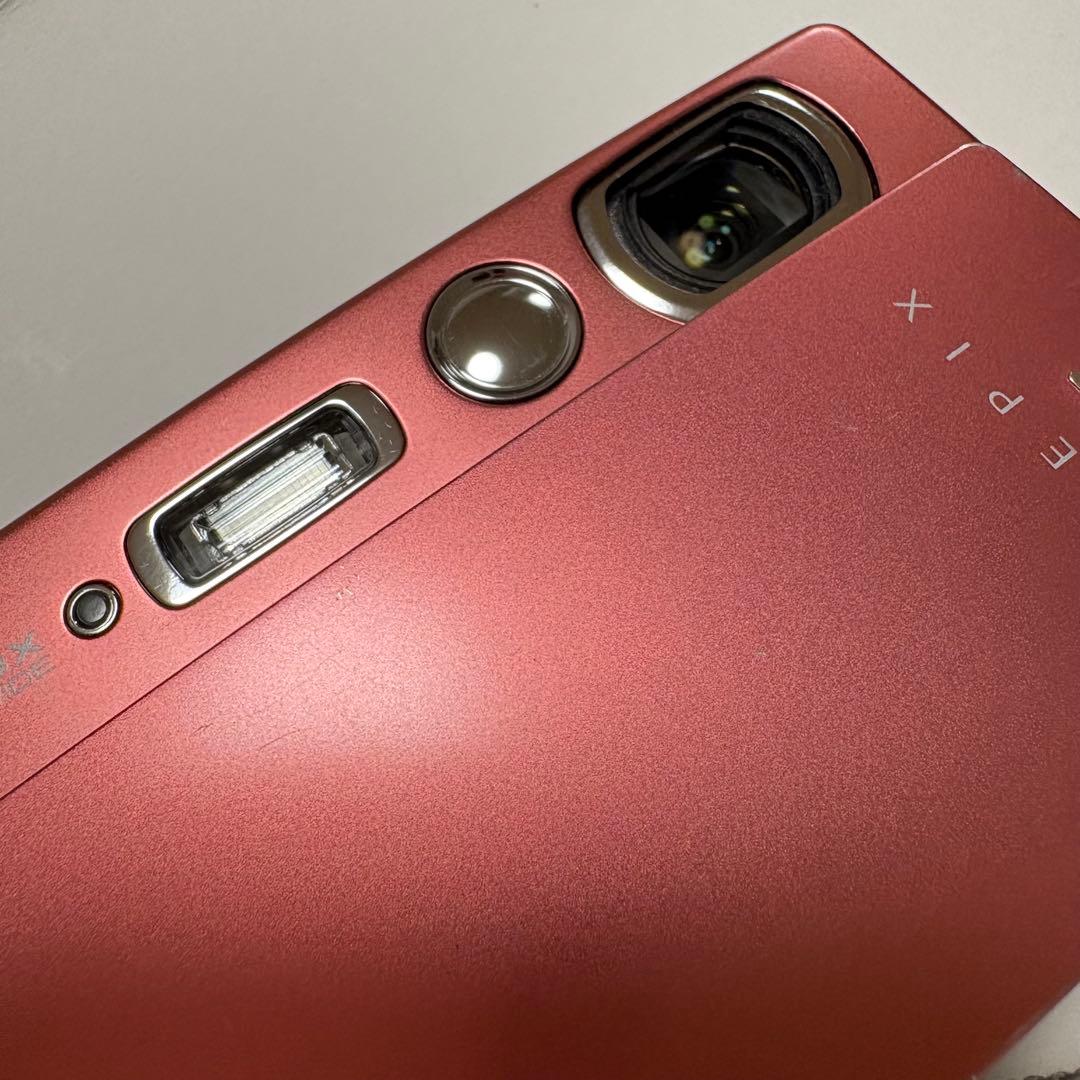 Fujifilm FinePix Z1100EXR 本体+バッテリー2個+充電器