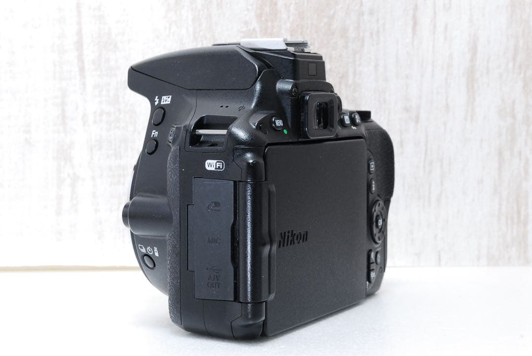 ❤️美品❤️高画質2416万画素❤️すぐ使えるセット❤️ NikonD5500