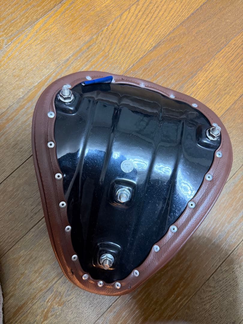 ウィルズウィン　エストレヤ　TR ソロ　シングルシート（ブラウン）