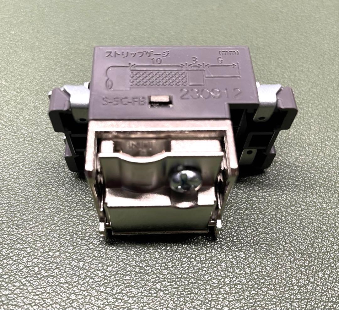 WCS3013H 埋込ホーム用高シールドテレビターミナル グレー　10個セット