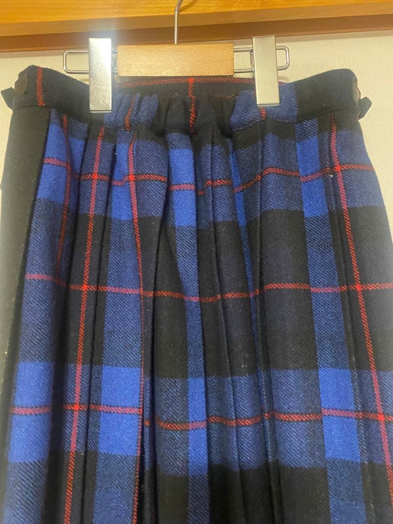 O'NEIL of DUBLIN dessin プリーツスカート