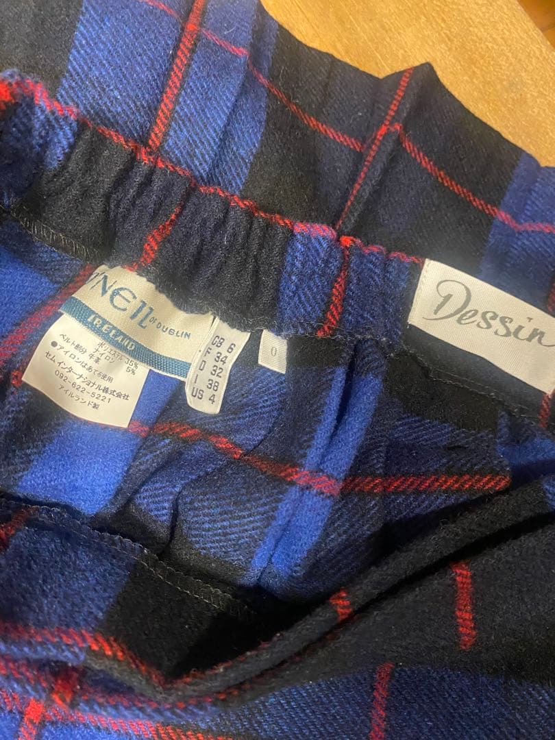 O'NEIL of DUBLIN dessin プリーツスカート