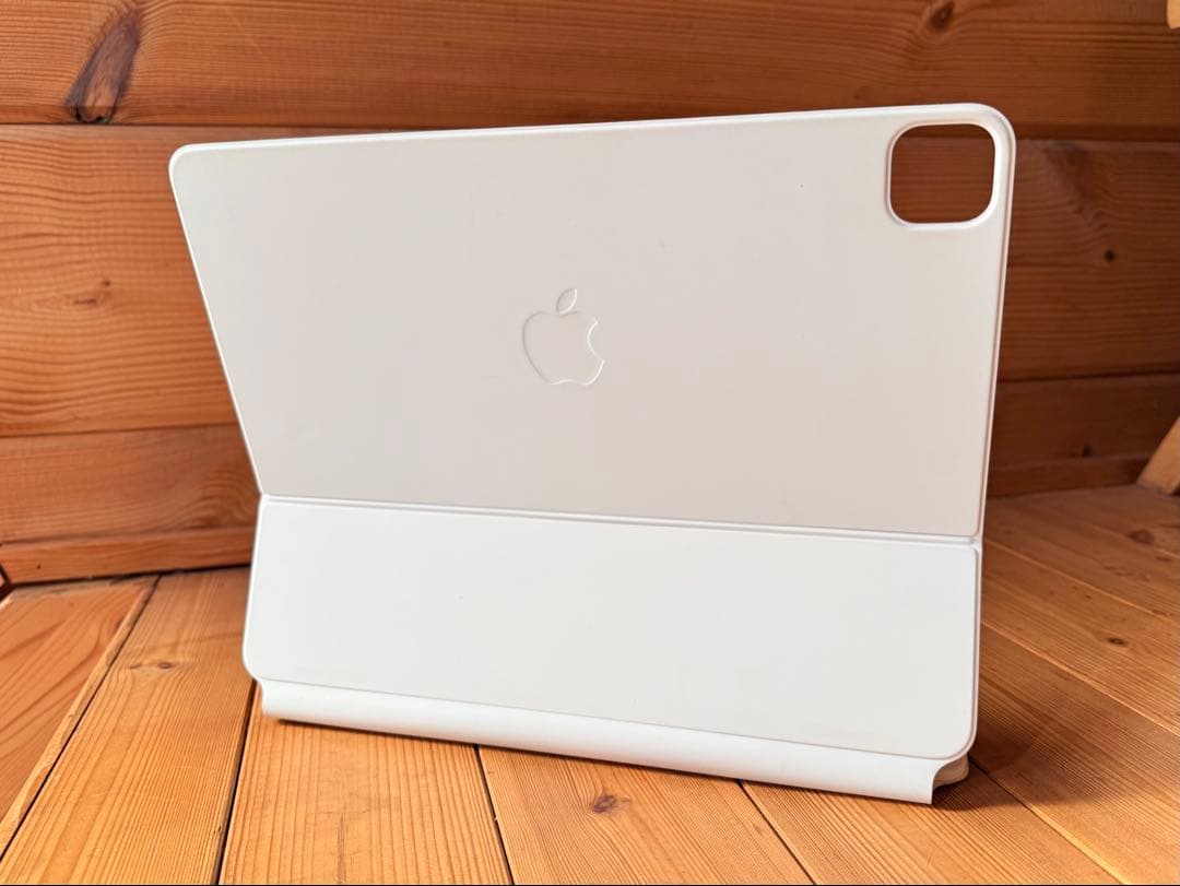 Apple純正Magic Keyboard ＋PITAKA MagSafe