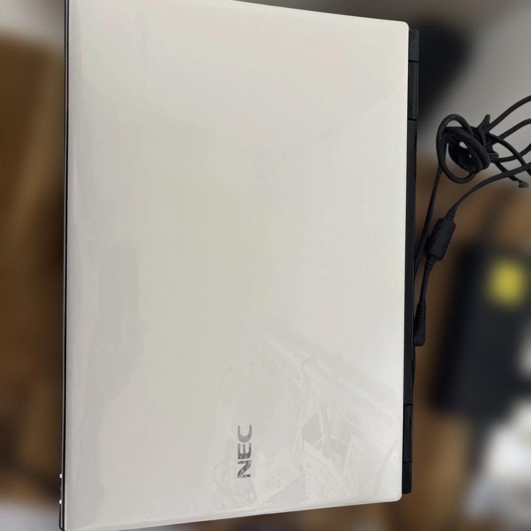 NEC美麗ホワイトi7ノートパソコンwin11メモリ8ギガSSHD1テラ
