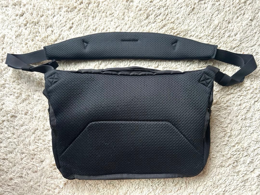 ノースフェイス　ベビースリングバッグ　Baby Sling Bag