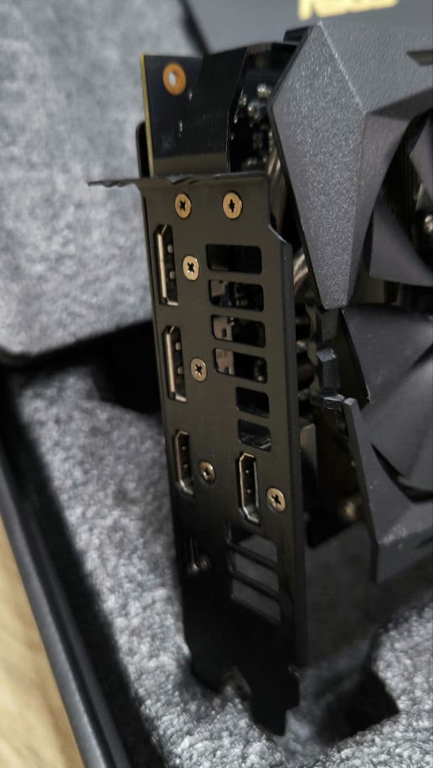 グラフィックボード・グラボ・ビデオカード ASUS ROG STRIX GAMING GeForce RTX 2070