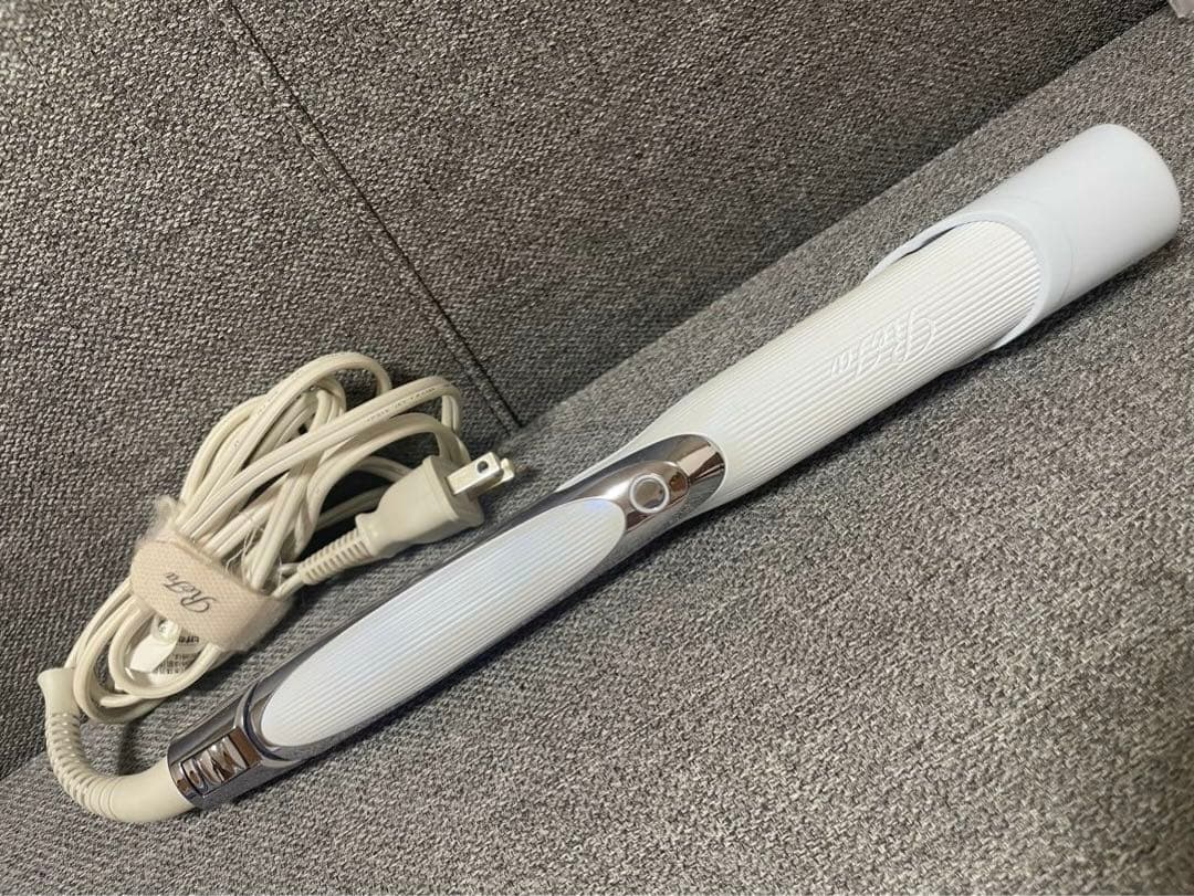 リファ ストレートアイロン プロ ホワイト 正規品　ReFa