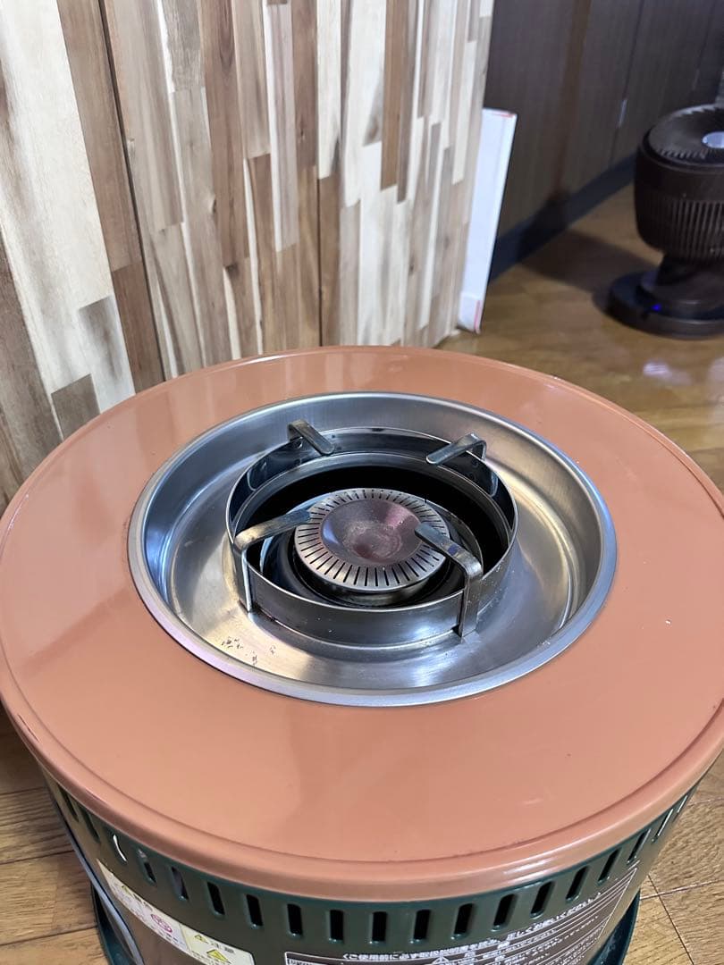 石油ストーブ炉端タイプ