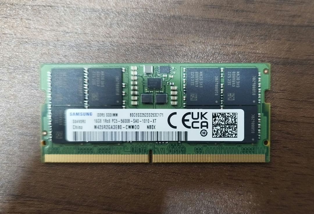 ノートパソコン用メモリ 16GB×1枚 DDR5-5600