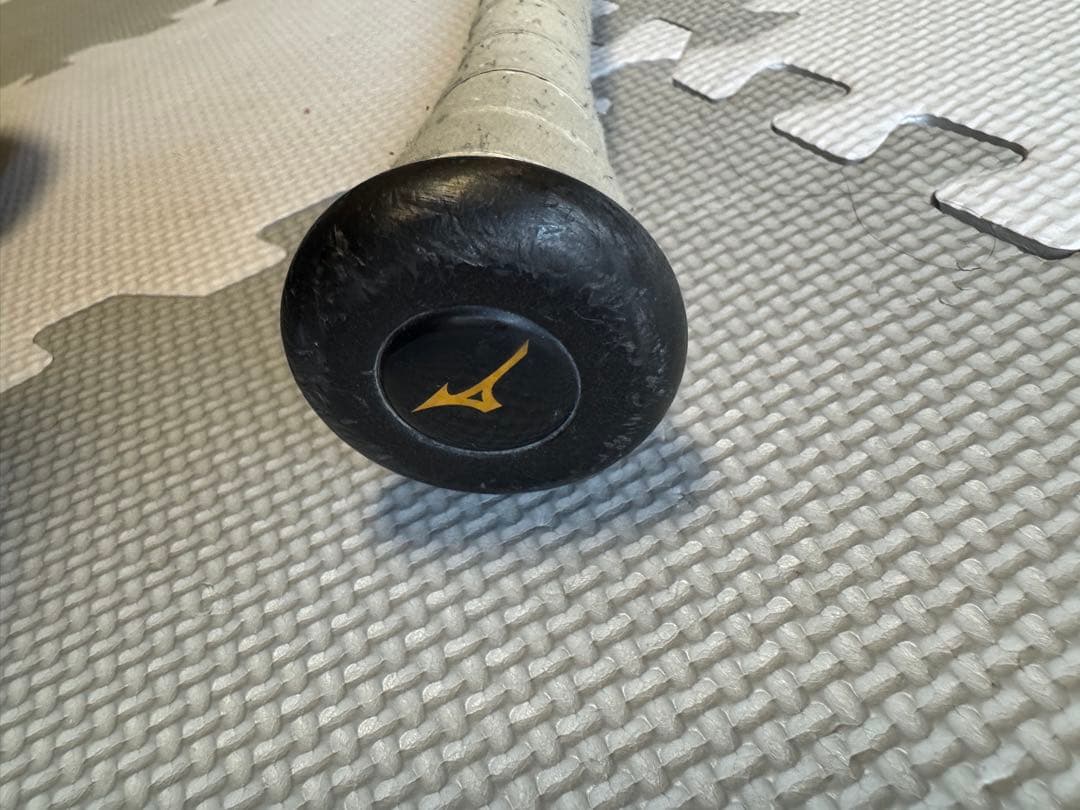 Mizuno 軟式バット　ビヨンドマックスレガシー　ミドルバランス　84cm