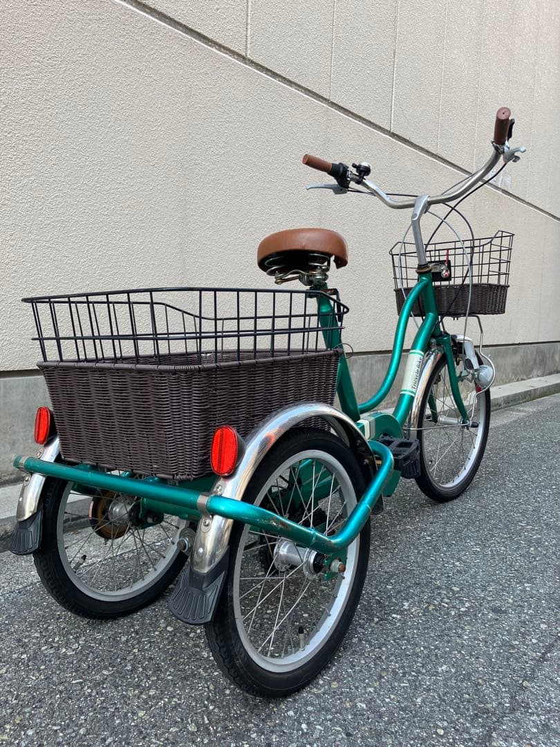ピカ　自転車　三輪車　緑　買い物にも安心前タイヤ20インチタイヤ16インチ