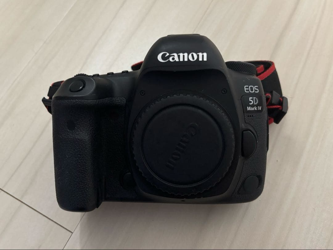 Canon EOS 5D4 mark IV mark4 本体+バッテリー充電器