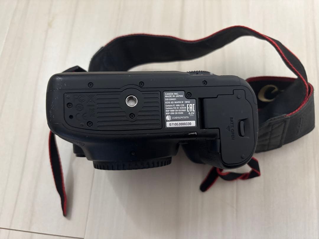 Canon EOS 5D4 mark IV mark4 本体+バッテリー充電器