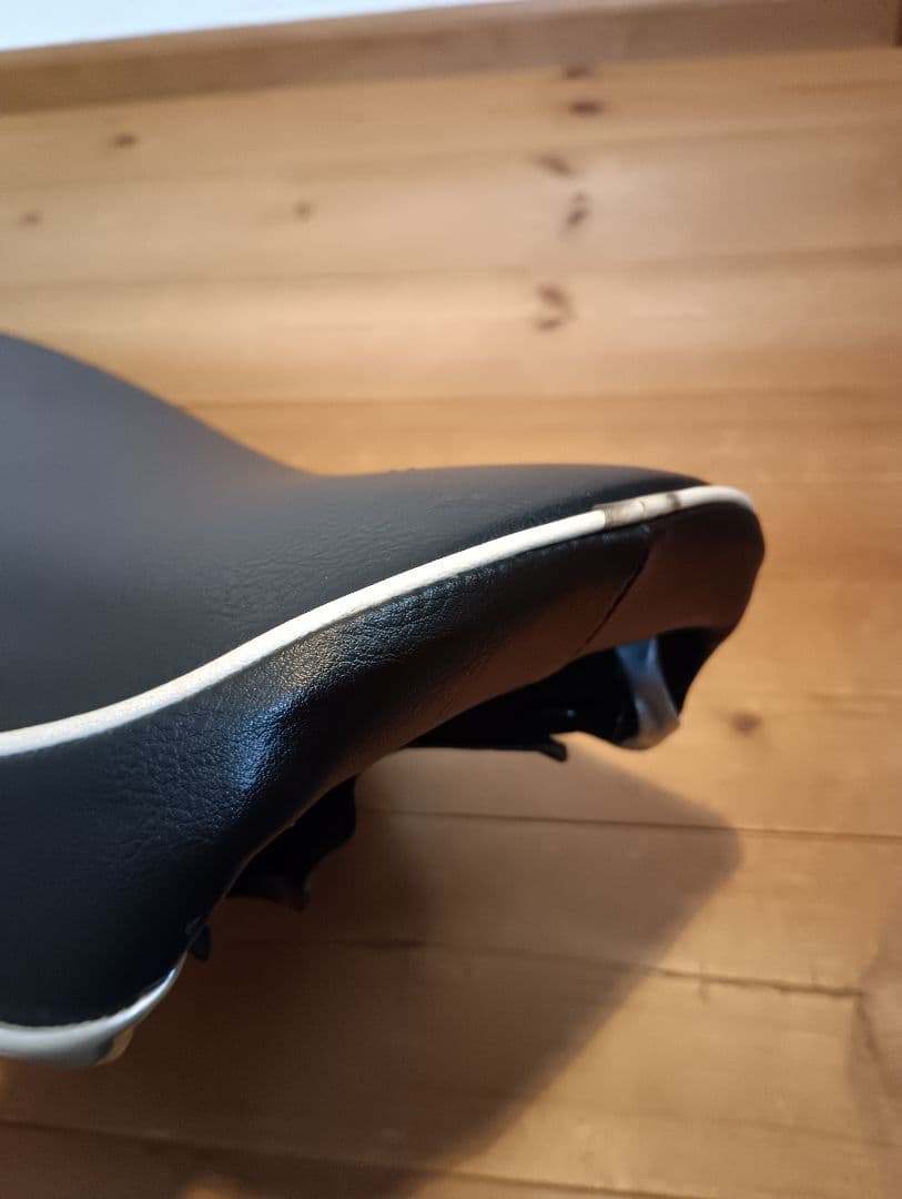 SR400 SR500　スティンキー製ダブルシート