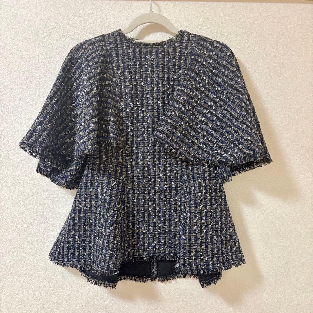 anuans ケープデザインツイードペプラムトップス