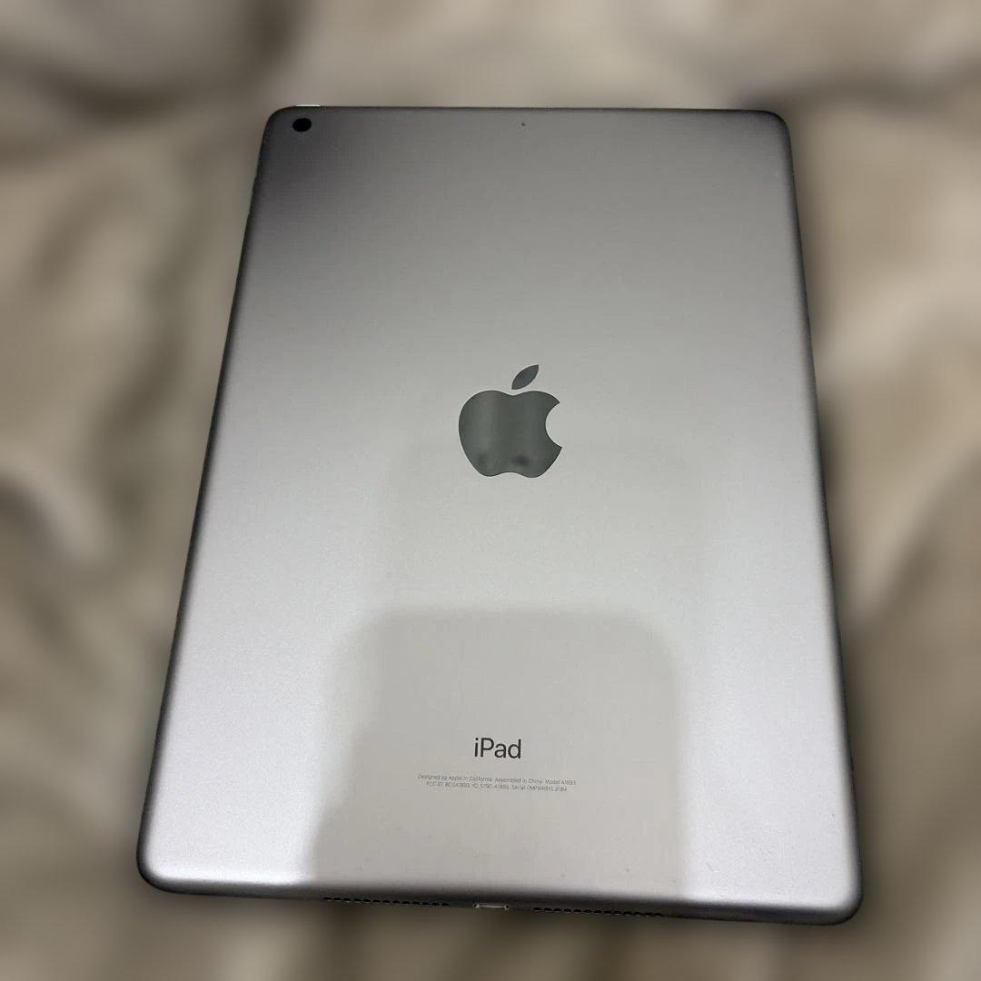 iPad 第6世代 128GB スペースグレイ