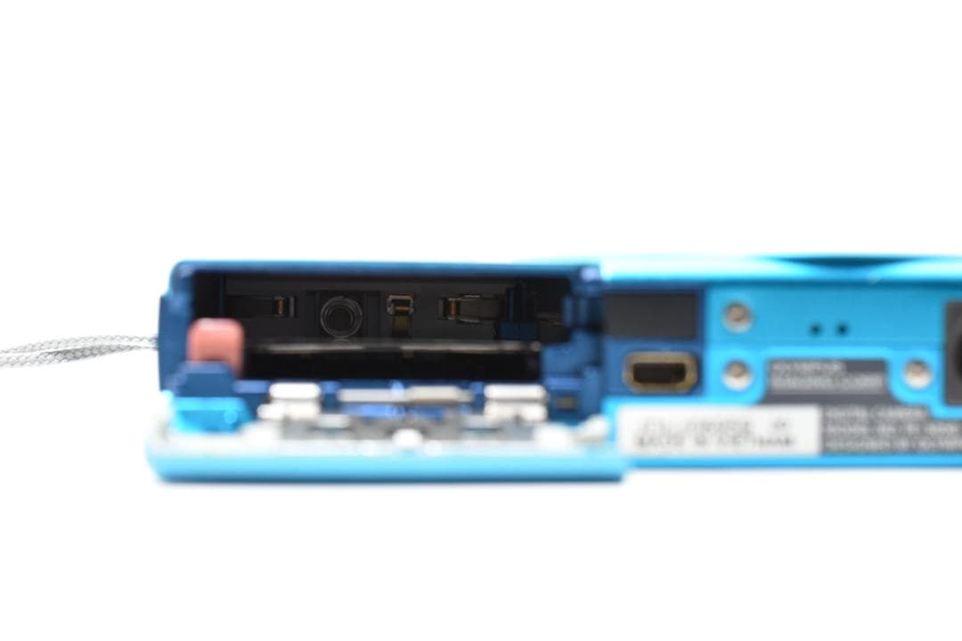 オリンパス　OLYMPUS FE-5050 ブルー