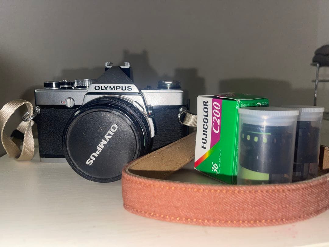 【試写済　完動品】綺麗　OLYMPUS　OM-1N　フィルムカメラ