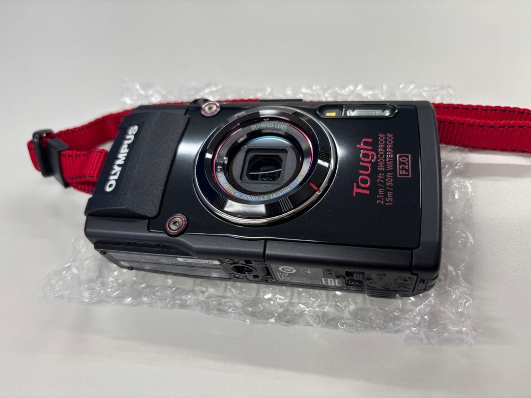 【未使用品】OLYMPUS TG-4 赤色 デジタルカメラ