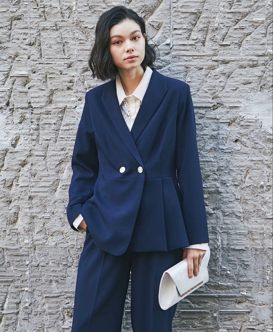 SMILE ORCHID プリーツ裾ペプラムジャケット＆ワイドパンツセットアップ