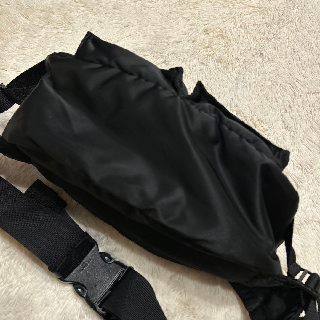 【廃盤希少美品】PORTER タンカーウエストバッグボディバッグ 黒 ブラック