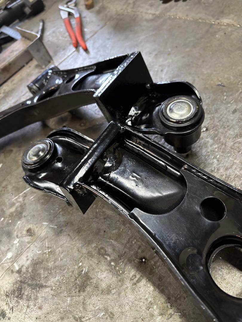 加工ロアアーム　ダイハツ　ムーブ　タント　コンテ　ココア　上げ加工