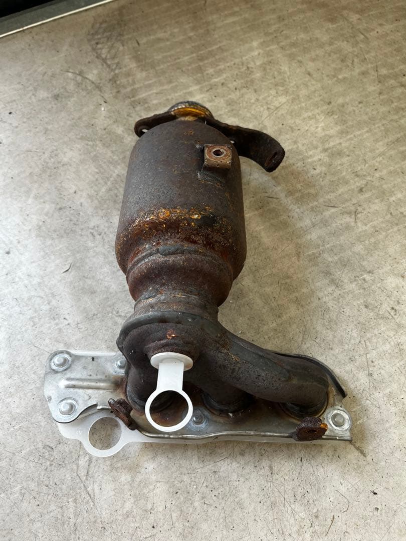 国内送料込、触媒、キャタライザー、コンバーター 金属製 メッシュフィルター素材用