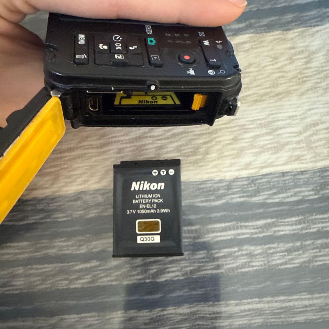 Nikon COOLPIX AW100 デジタルカメラ ナチュラルホワイト