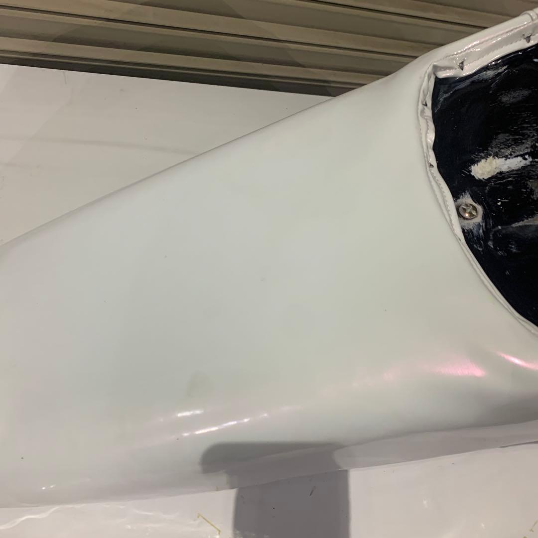 ＧＳ４００　三段シート　パールホワイト　破れ無し