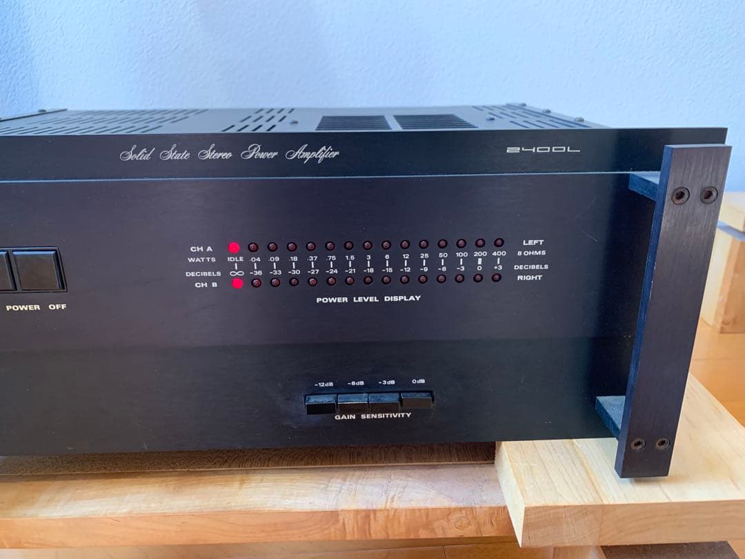 sae 2400L パワーアンプ　通電確認のみジャンク