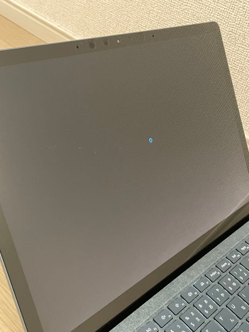 Surface Laptop 2 ジャンク品（起動時フリーズ）